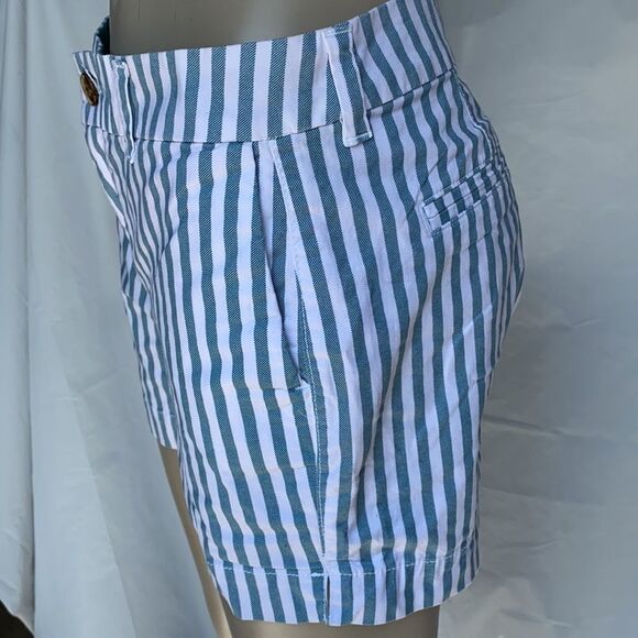 Old Navy ladies flat front striped shorts size 2 - Picture 5 of 9
